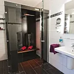 Jungstil Otel 4*