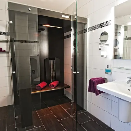 Jungstil Hotell 4*