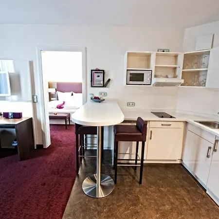 Jungstil 4* Darmstadt