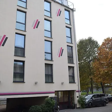 Hotell Jungstil 4*