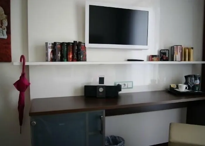 Jungstil מלון 4*