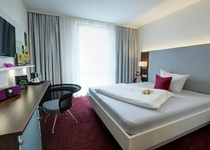 Jungstil מלון 4*